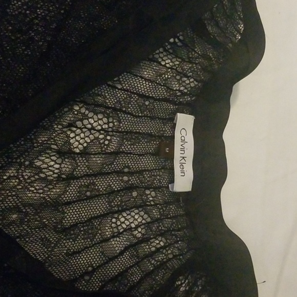 Calvin Klein Top - Picture 2 of 3